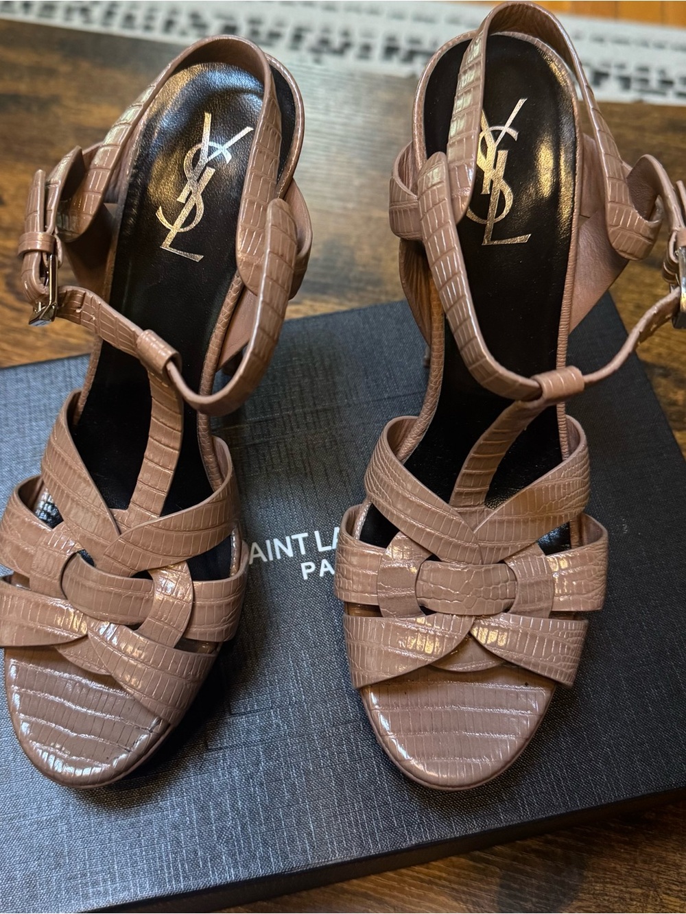 Saint Laurent Tan Croc-Embossed Leather T-Strap Sandals - Picture 15 of 16